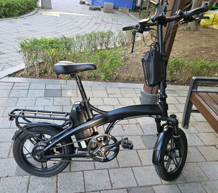 퀄리스포츠 엑스트론 GT 미니 48V 500W 출퇴근 전동 전기자전거스로틀겸용주행거리 170km 신차급접이식x 일체 이미지