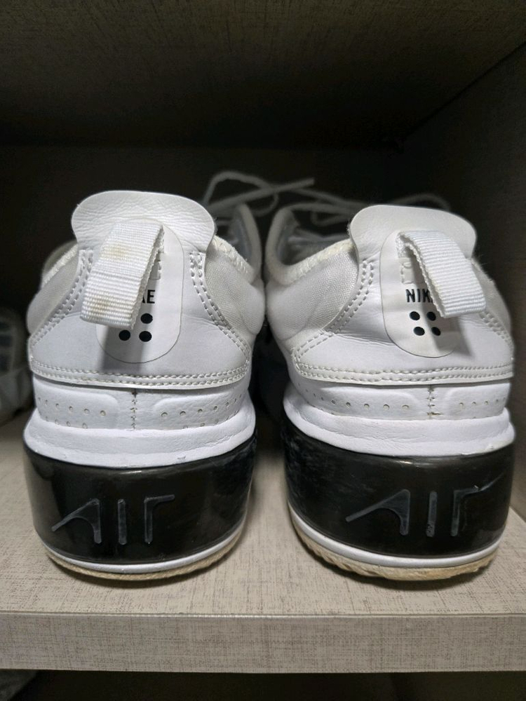 나이키 에어맥스 AP. 240 이미지