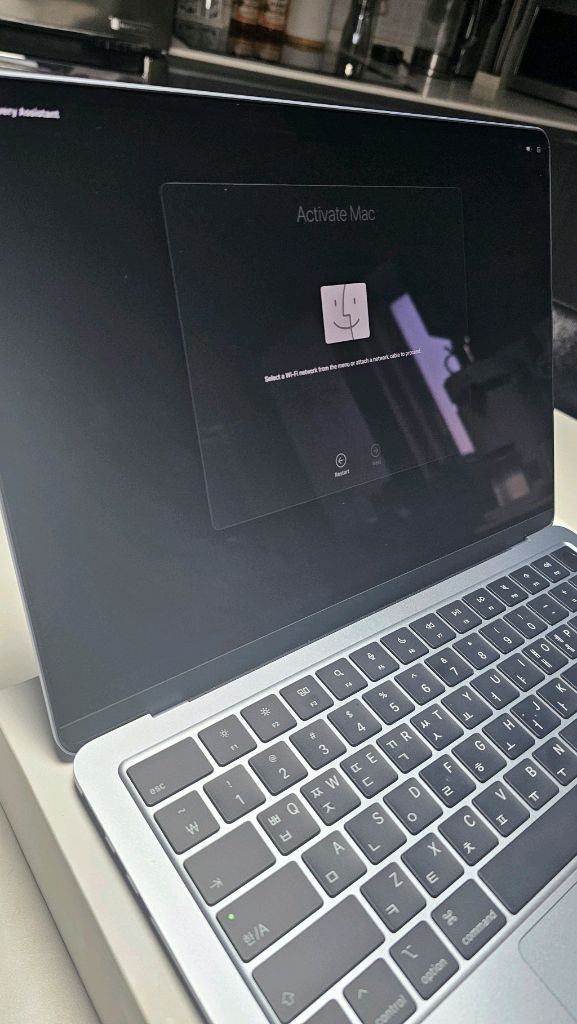 맥북에어 M5 13인치 16Gb 512Gb 이미지
