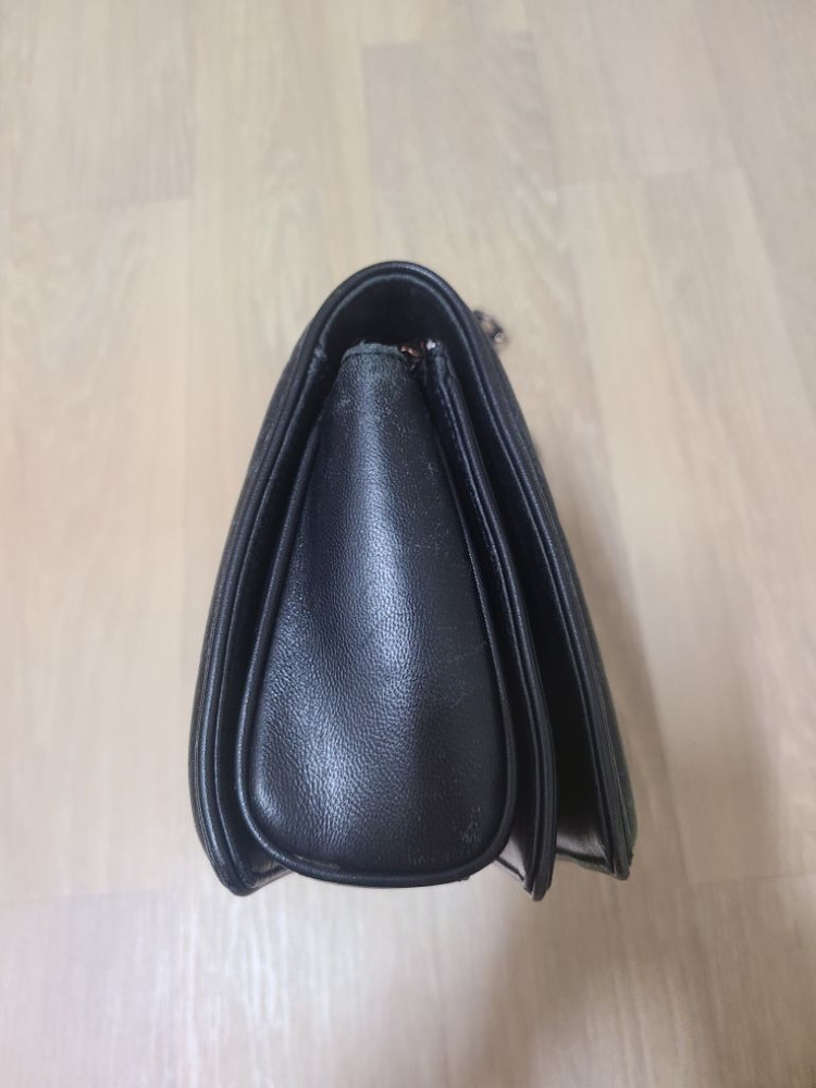 쿠론 가방 핸드백 토트백 크로스백 숄더백 이미지