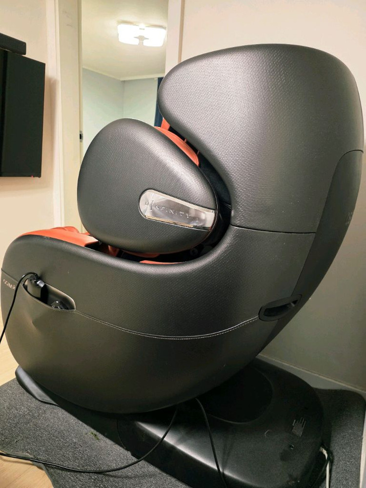 OSIM uInfinity 안마의자 유인피니티 이미지