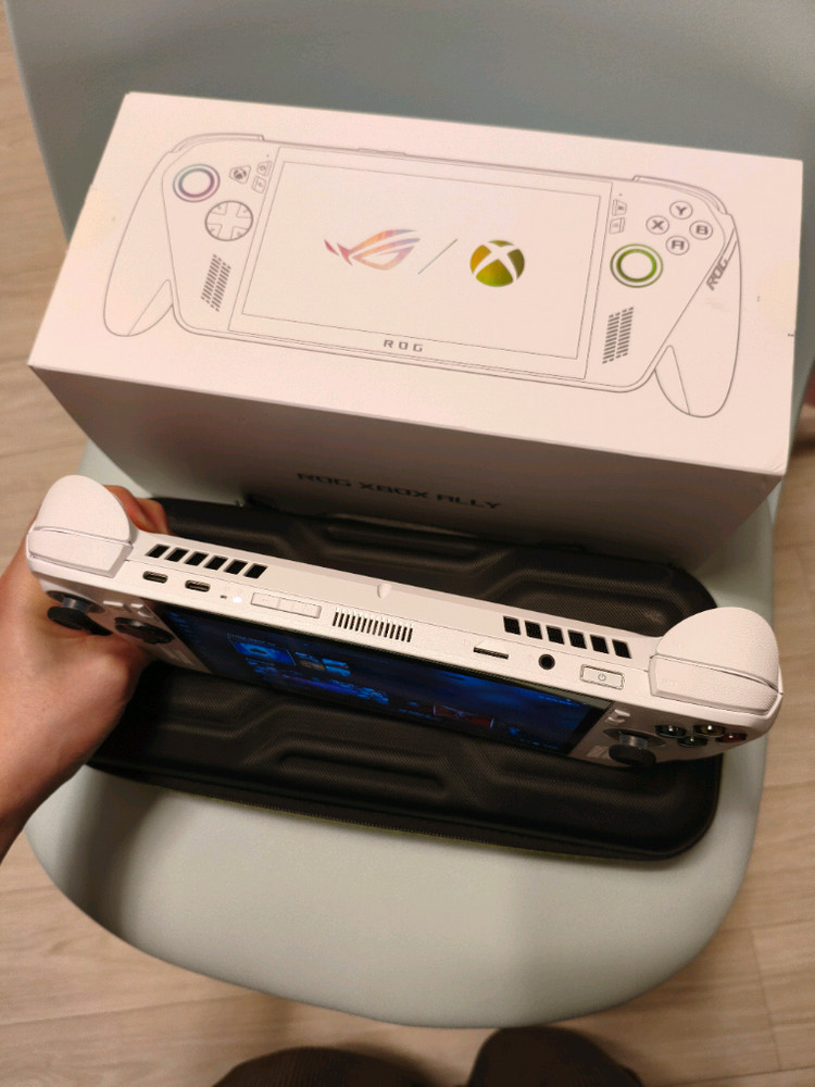 엑스박스 로그엘라이 엑갈리 백숙 판매합니다. umpc 로갈리 스팀덱 Xbox ally 이미지