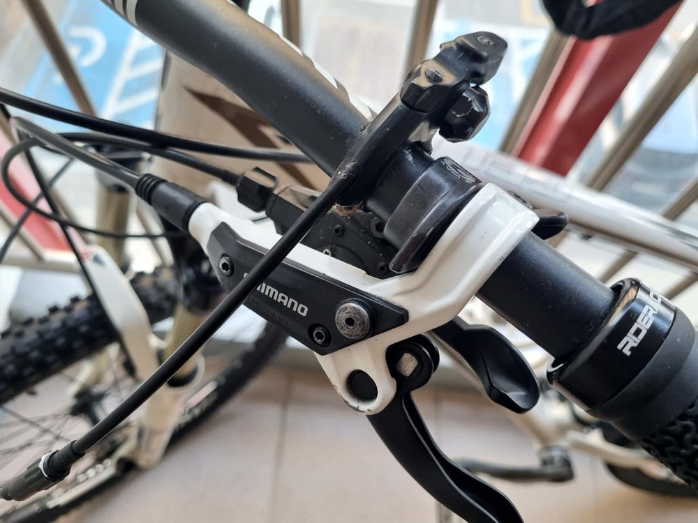 첼로 XC30 MTB 자전거 이미지