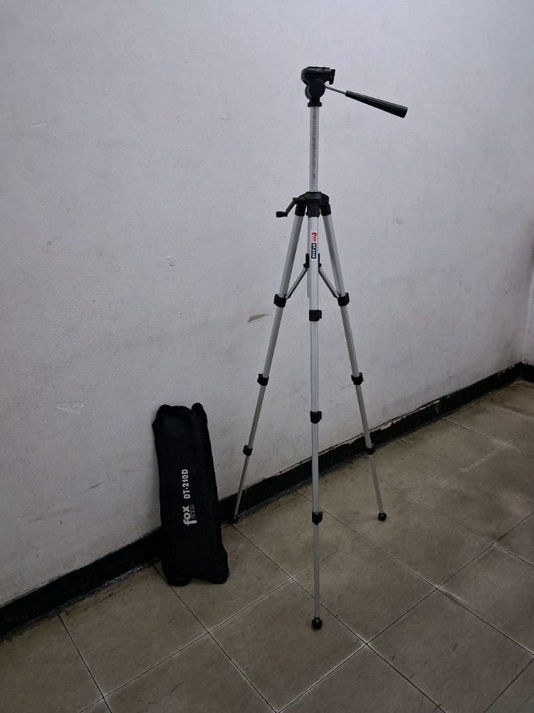 카메라 최상급 삼각대 판매 이미지