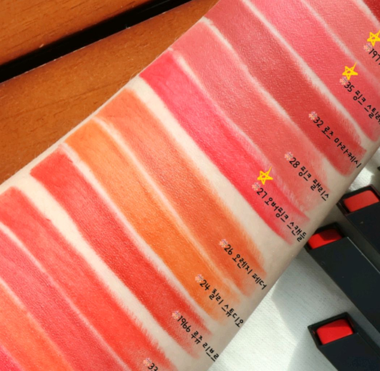 (최신출시) 입생로랑 뷰티 NEW 더 슬림 립스틱 24호 26호 27호 이미지