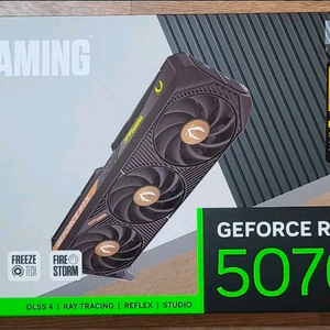 조텍 ZOTAC GAMING 지포스 RTX 5070 SOLID OC D7 12GB 판매합니다 이미지