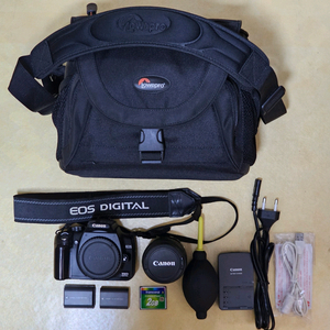 캐논 EOS 350D DSLR 카메라와 18-55mm 렌즈