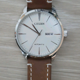 시티즌 NH8350-83A 오토매틱 시계(40mm) + 브라운 스트랩 이미지
