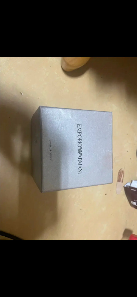 엠포리오 아르마니 한정판 럭셔리 스테인리스 스틸 시계 이미지