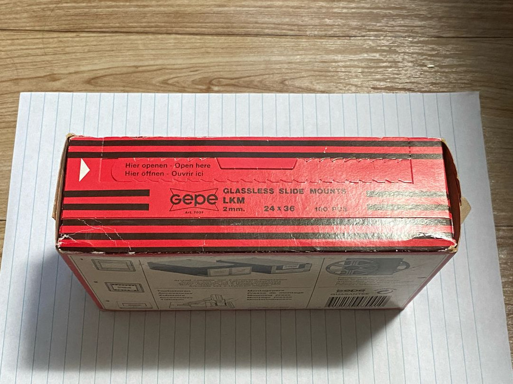 미개봉게페 스웨덴 슬라이드 필름 마운트 24x36 2mm 100개 7001 Gepe slide mount A 이미지