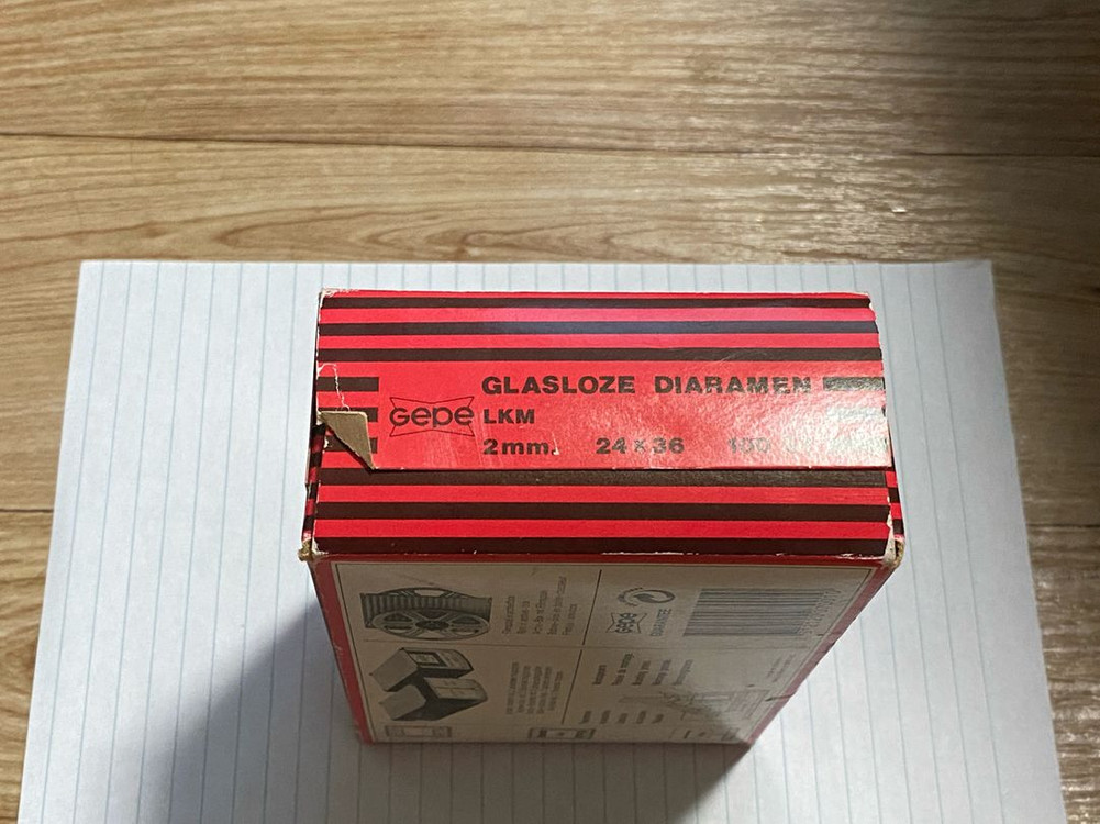 미개봉게페 스웨덴 슬라이드 필름 마운트 24x36 2mm 100개 7001 Gepe slide mount A 이미지