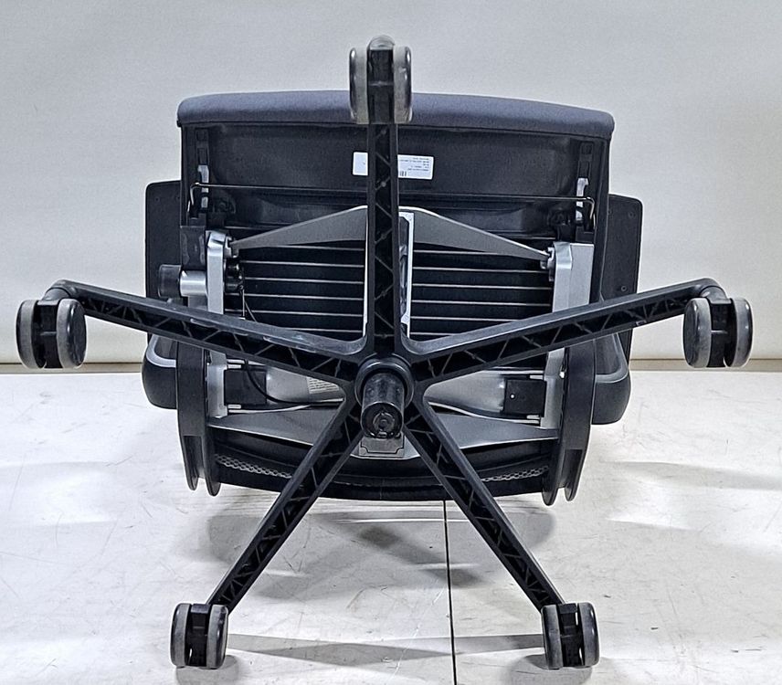 스틸케이스 씽크 의자 (Steelcase Think Chair, THK-13201) 이미지