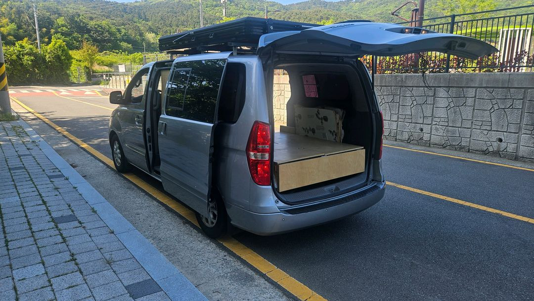 캠핑카 이미지