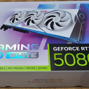MSI RTX 5080 GAMING TRIO 16GB OC WHITE 트리오 화이트 이미지