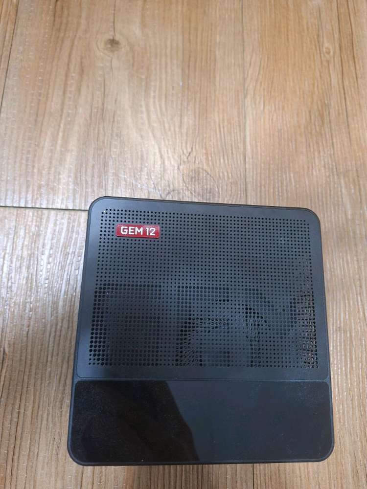 7840hs + ddr5 64gb + 1tb 미니 pc 팝니다 이미지