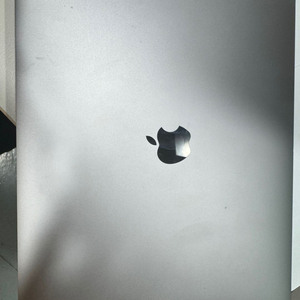 [대구직거래]애플 맥북프로 15인치(apple,macbookpro15) 2017년형 i7 16G 256GB 판매 이미지