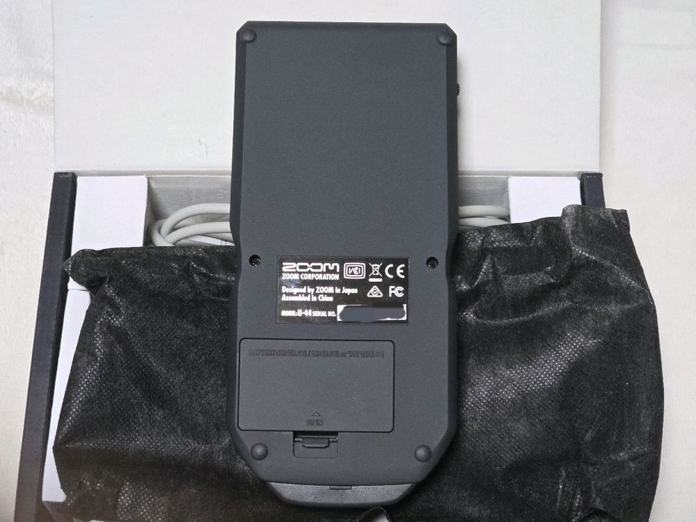 ZOOM U-44 오디오 인터페이스 이미지