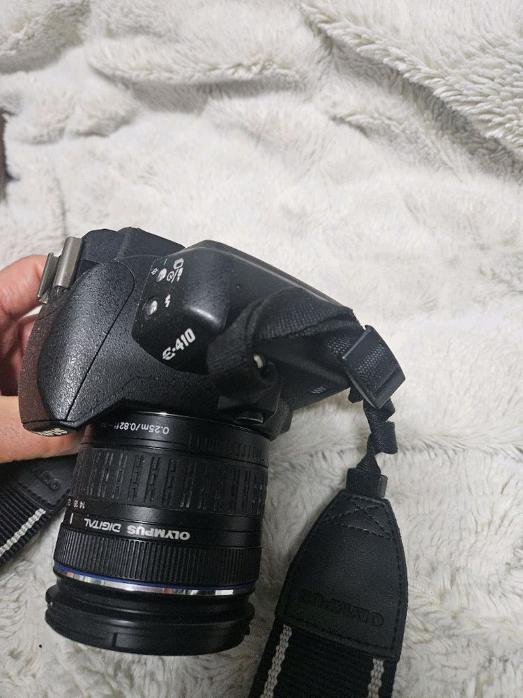 올림푸스 E-410 DSLR 카메라 레트로 디카 빈티지카메라 이미지