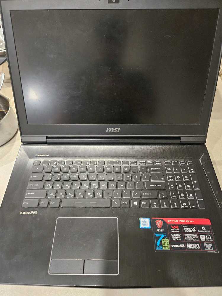 MSI GT73VR 7RE Titan 게이밍 노트북 이미지