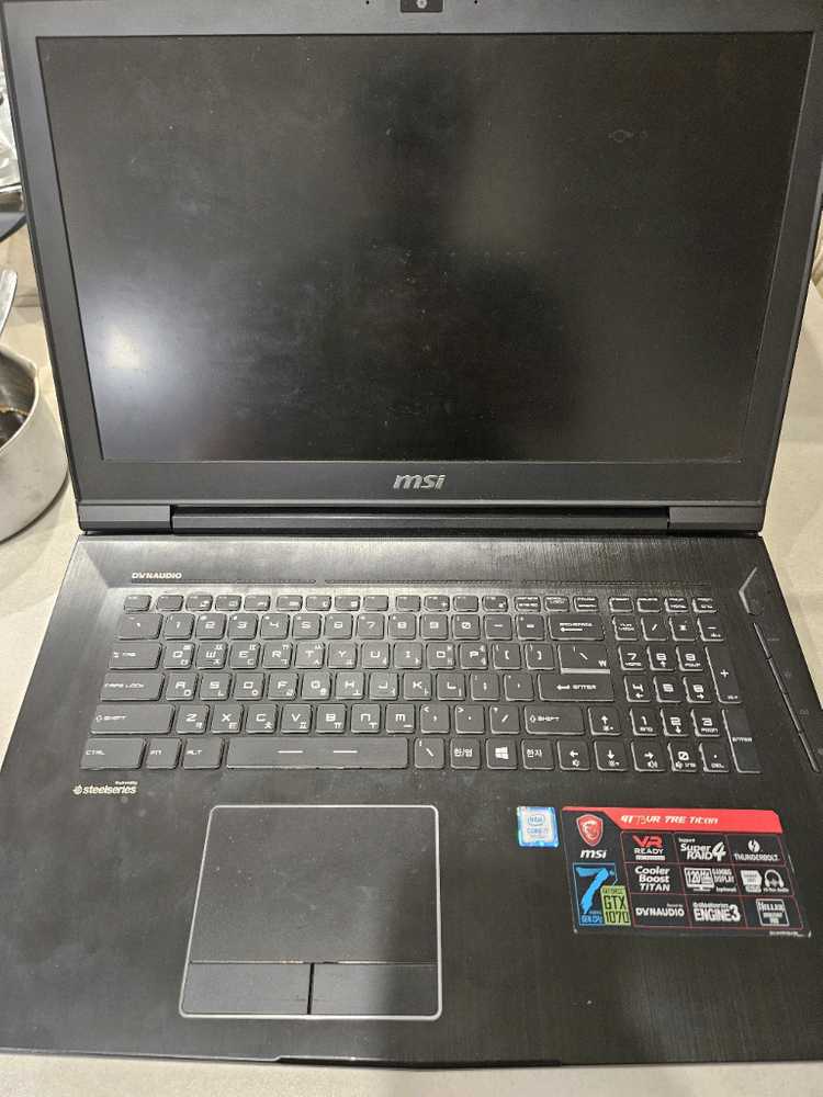 MSI GT73VR 7RE Titan 게이밍 노트북 이미지