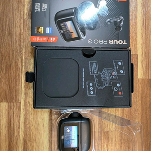 JBL Tour Pro 3 블랙 무선 이어폰 이미지