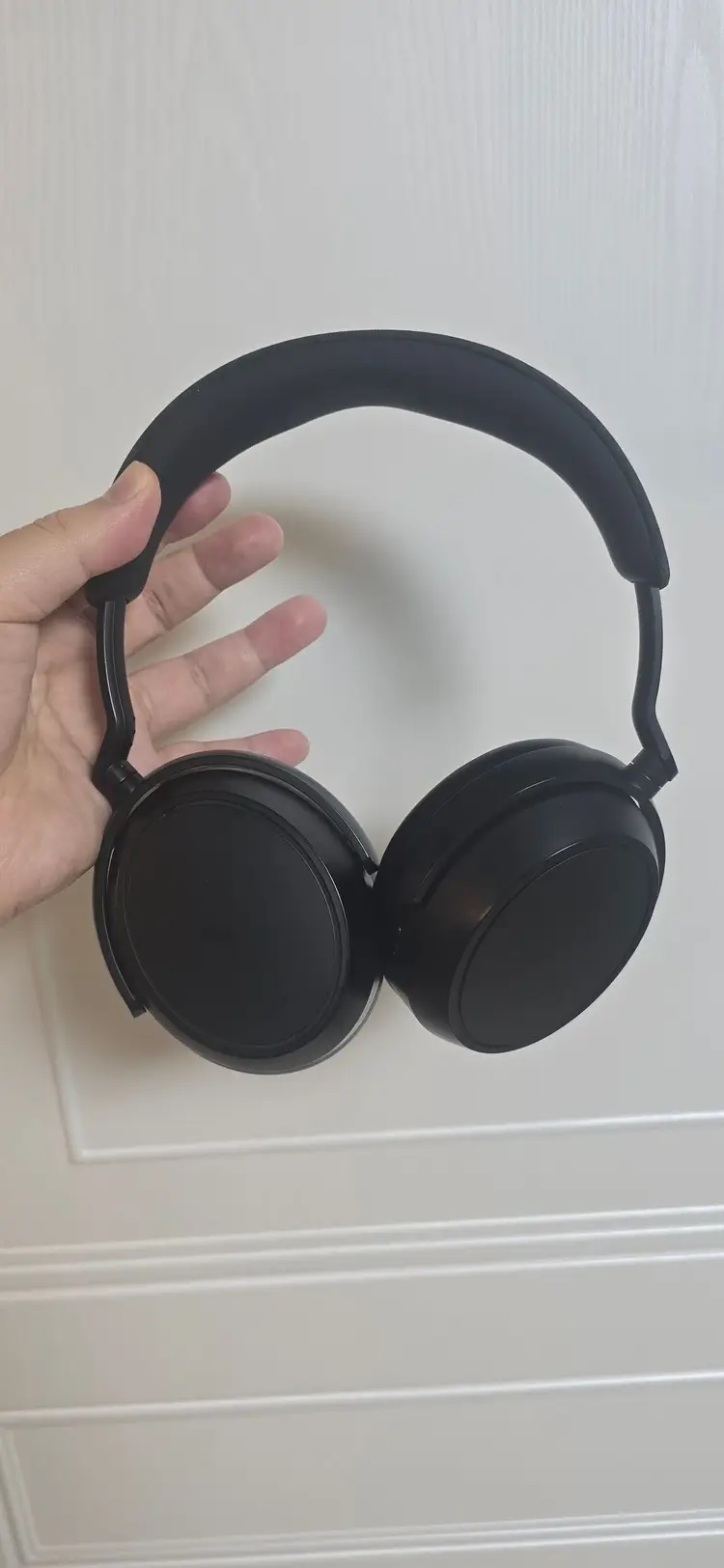 젠하이저 모멘텀 4 와이어리스(Momentum 4 Wireless) 이미지