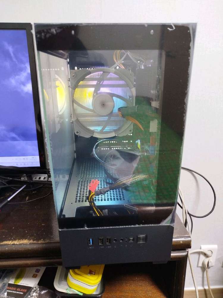 i5-10400 CPU 16GB 512gb ssd 이미지