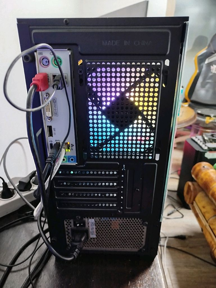 i5-10400 CPU 16GB 512gb ssd 이미지