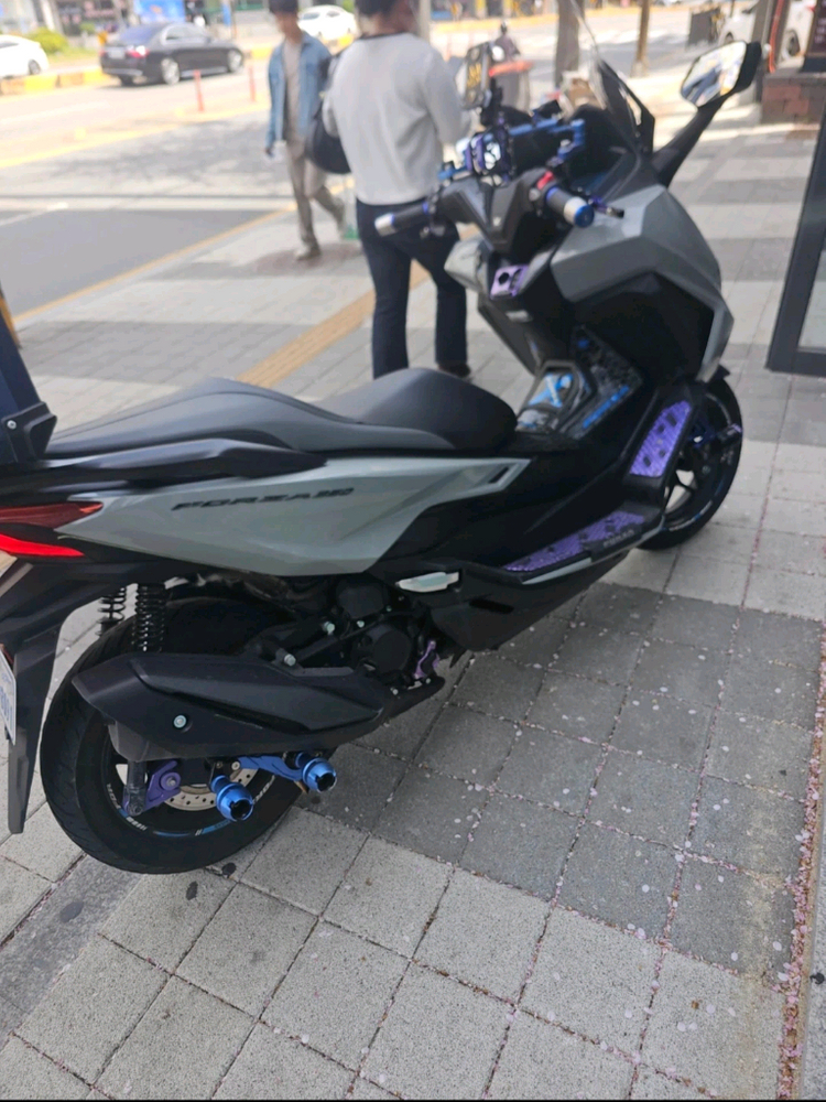 350cc 스쿠터 이미지