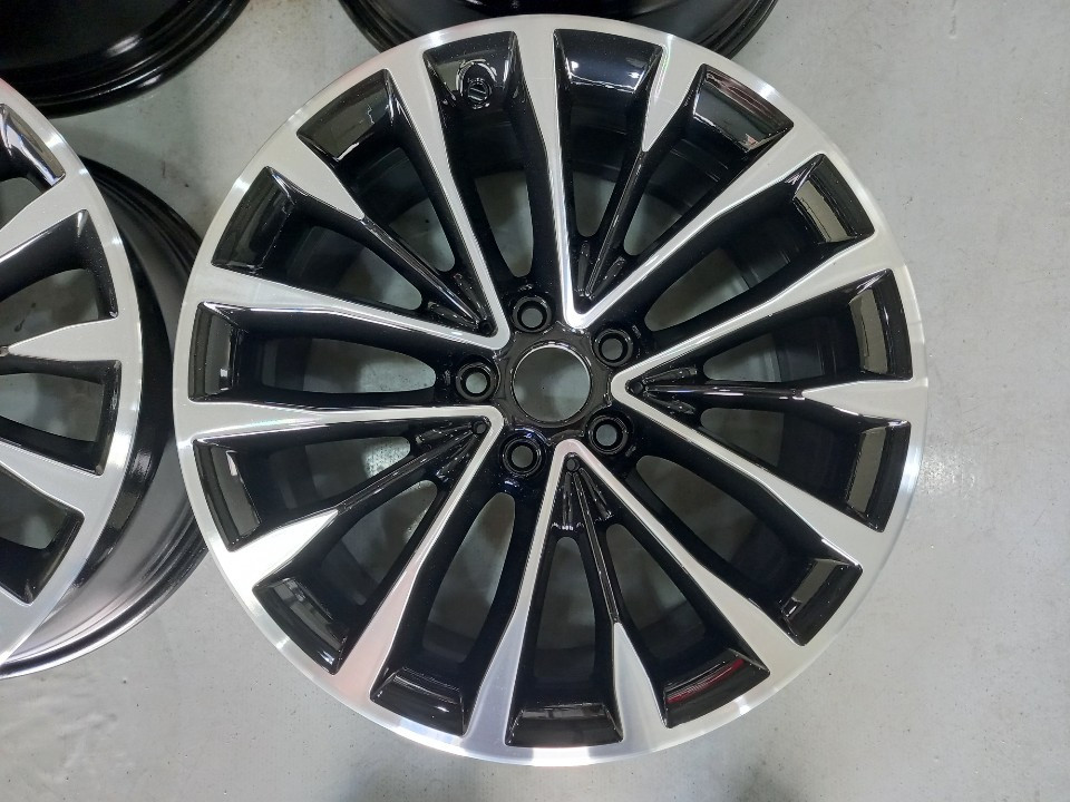 BMW G30 5시리즈 럭셔리 632 18인치 휠 (대전) 이미지