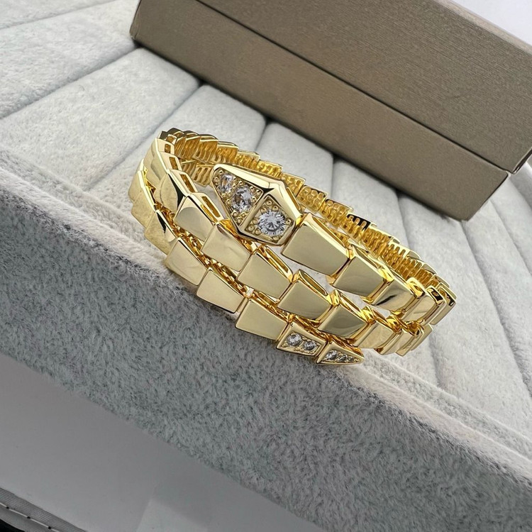 불가리 세르펜티 바이퍼 더블 팔찌 이미지