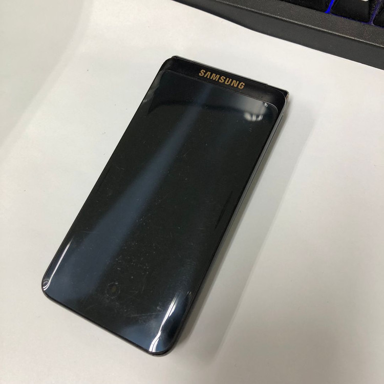 .갤럭시폴더2 16GB 블랙 중고폰 공신폰 자녀폰 공부폰 효도폰 202311 이미지