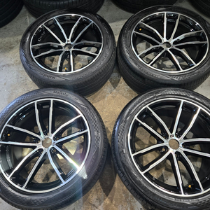 BMW G30 5시리즈 662M 18인치 순정 휠타이어 판매합니다 이미지