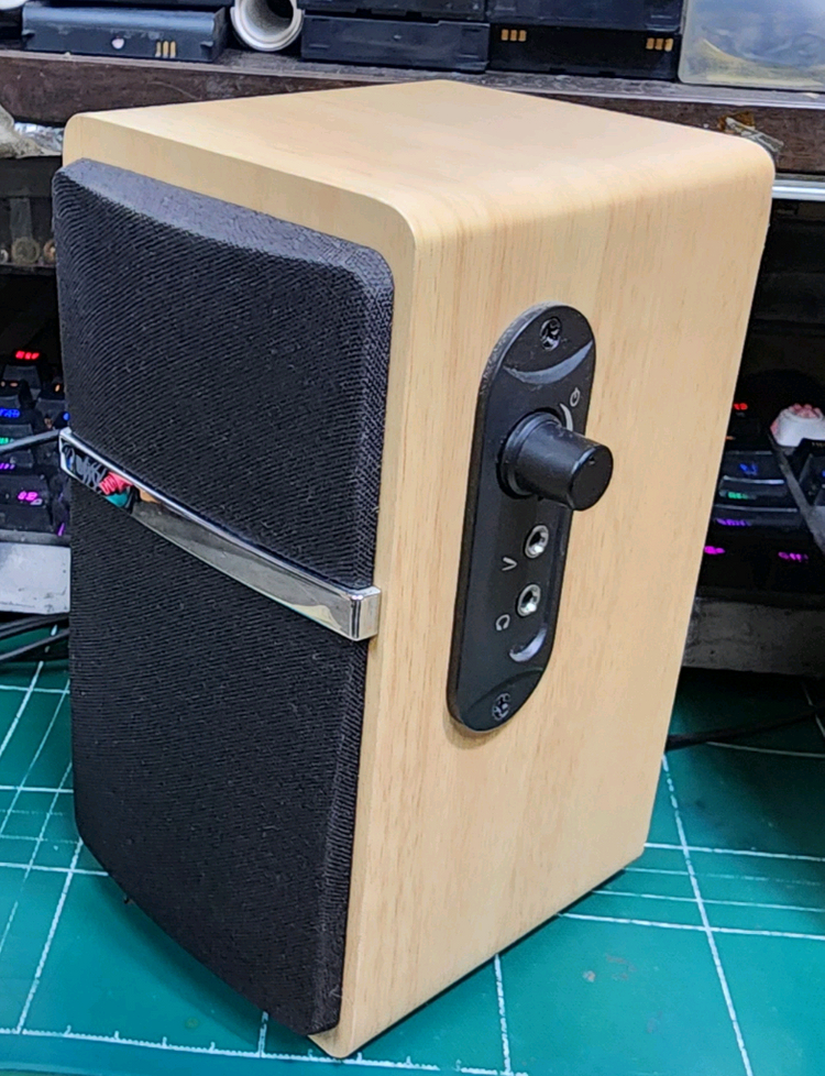 브릿즈 USB 스피커 이미지