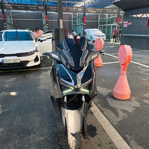 부산 xmax300 이미지