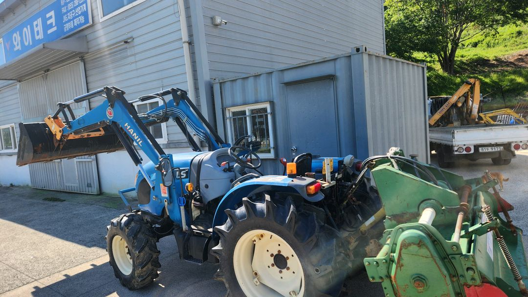 LS 16년식 50마력 XR4150 트랙터 트랙트 트렉터 트렉트 로더,본기,위캔 이동식로터리 1000시간사용 이미지