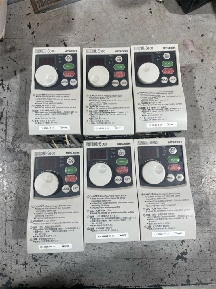 mitsubishi 미쓰비시 산업용 인버터 6대 FR-S510W-0.1K 세트 110V - 안심되는 중고거래
