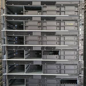(2U 서버) DELL R740 LFF 8BAY / SFF 8BAY 스케일러블 중고서버 이미지
