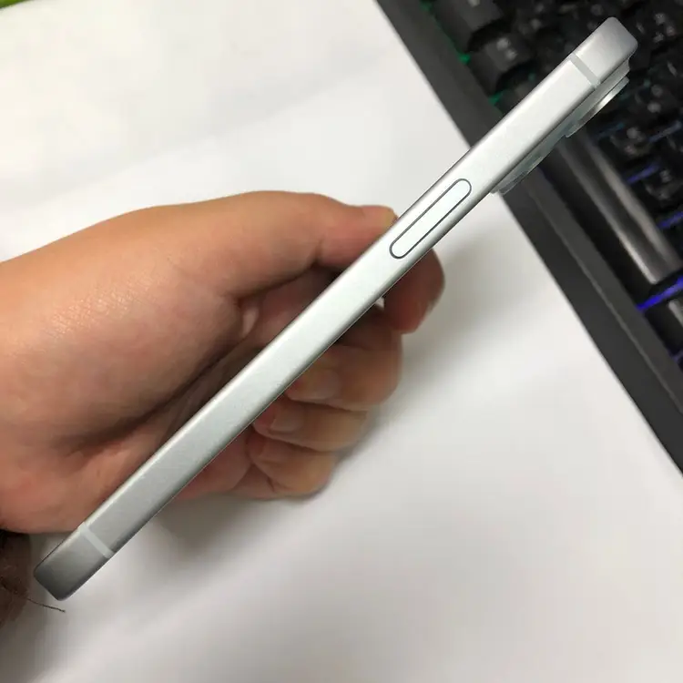 .아이폰15 256GB 블루 AA급 중고폰 배터리86% 메인폰 자녀폰 212631 이미지