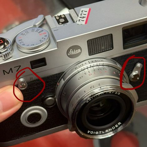 라이카 m7 알라까르떼 커스텀 되어있는 개체 구매합니다 이미지