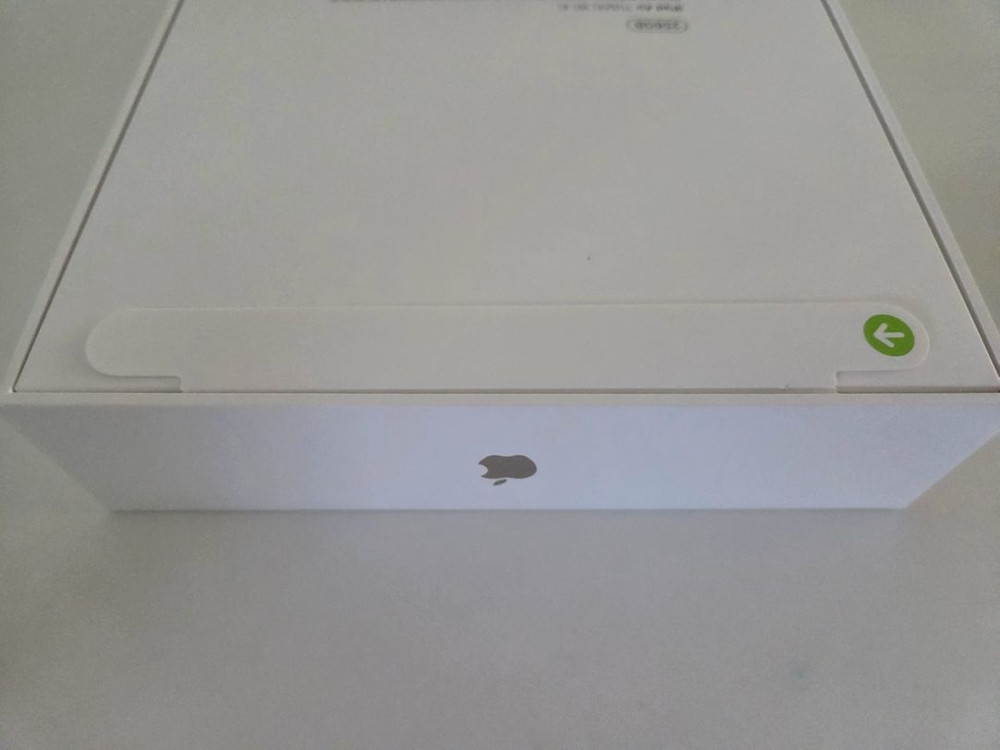 아이패드 에어 m4 11인치 256gb wifi 미개봉 새상품 90만원 이미지