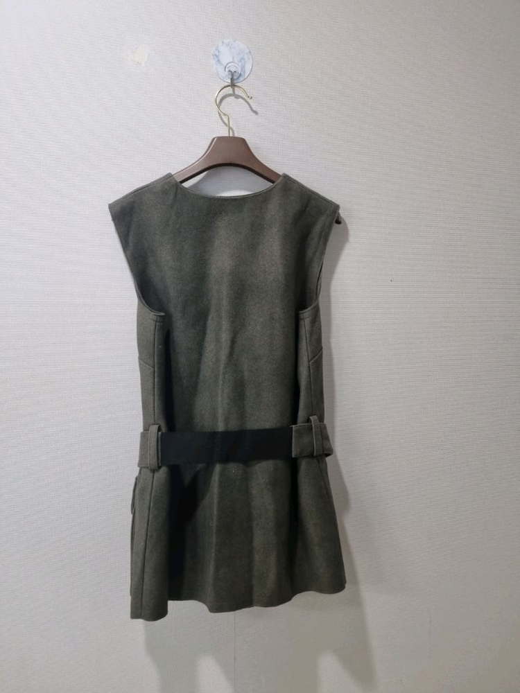 HACHE 하쉬 벨티드 포켓 버진울 조끼 베스트 이태리 이미지