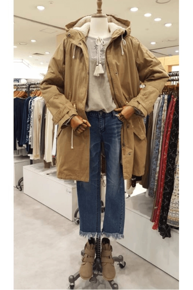 새상품 S 보아털 탈착 야상 점퍼 코트 써스데이아일랜드 이미지