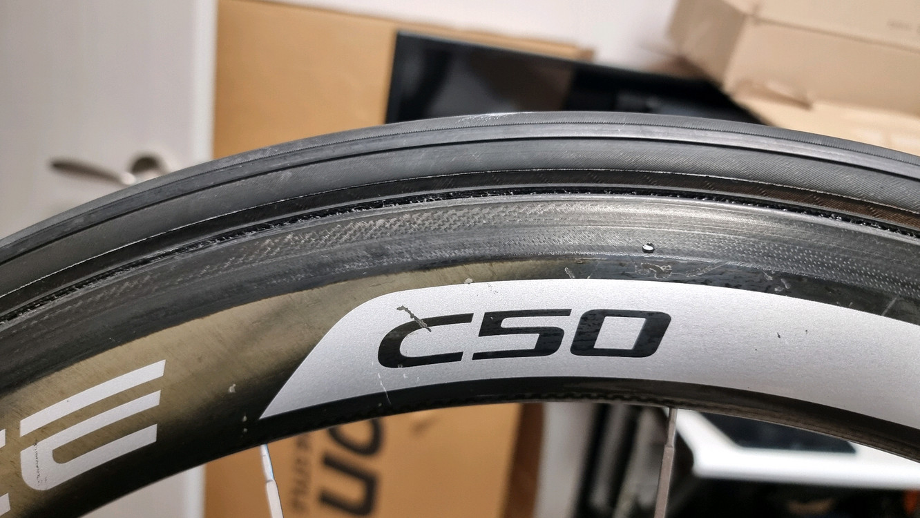 시마노 듀라에이스 C50 카본 휠셋 판매 이미지