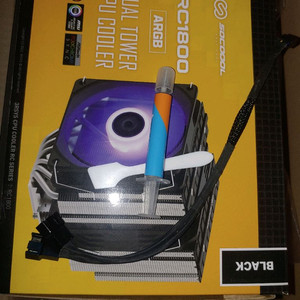 RC1800 ARGB 블랙 쿨러 이미지