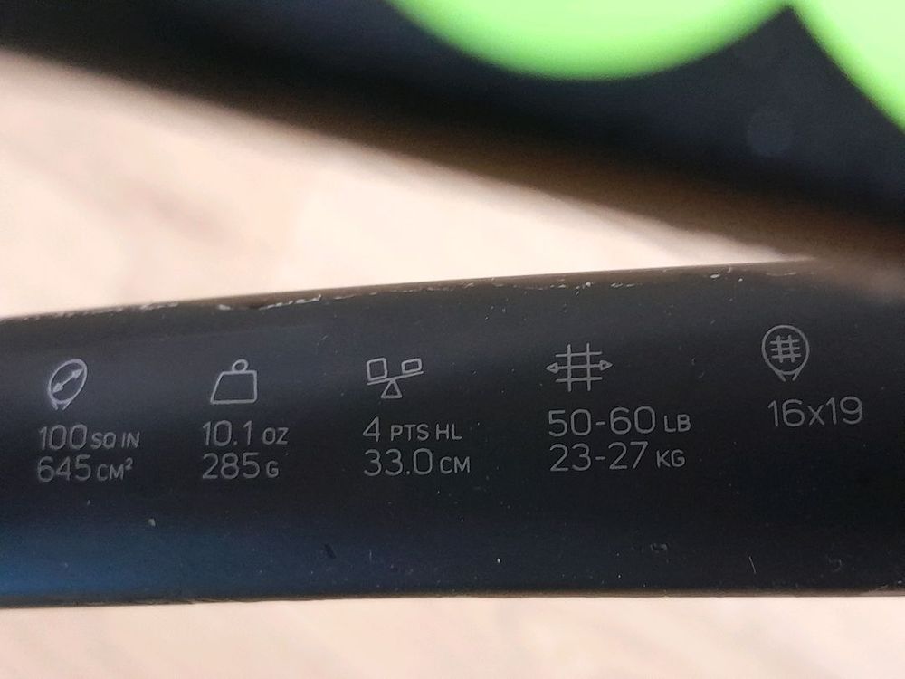 테니스라켓윌슨블레이드v7. 100l.285그램 이미지