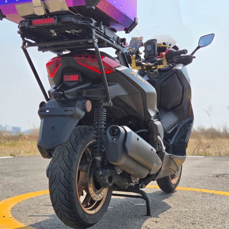 야마하 xmax300 24년식 3만8천km 배달셋팅 바이크 판매합니다. 이미지