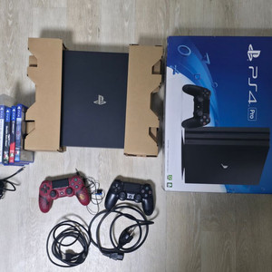 PS4 Pro 1TB (CUH-7017B) , 듀얼쇼크 2개, 타이틀 5종 일괄 판매 이미지