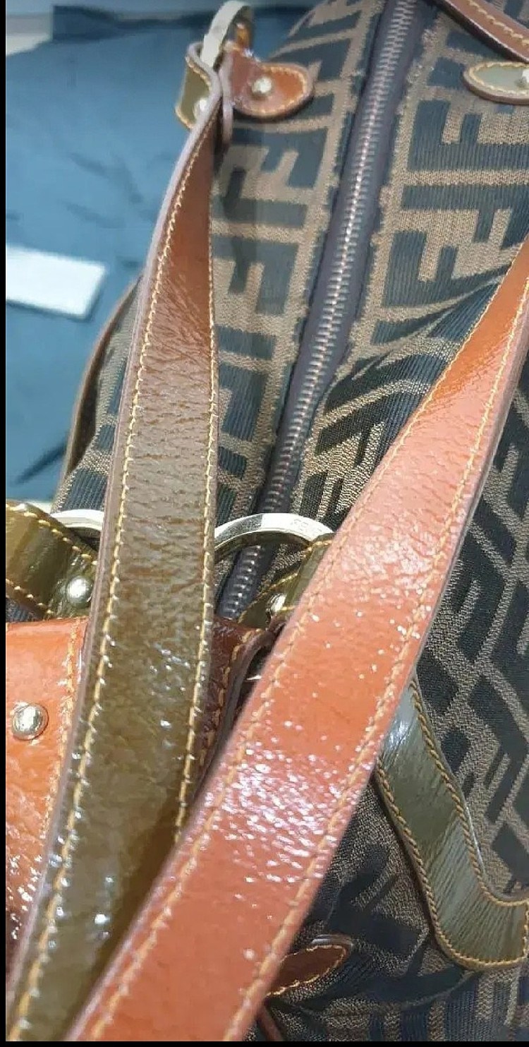 펜디 주카 토드백 이미지