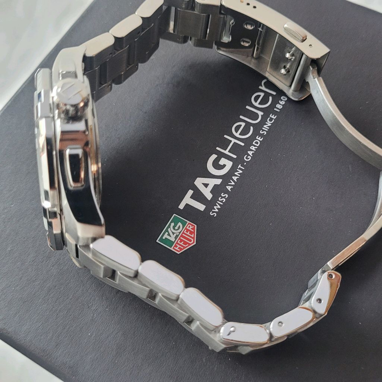 태그호이어 아쿠아레이서300 크로노그래프 43mm 메탈 이미지